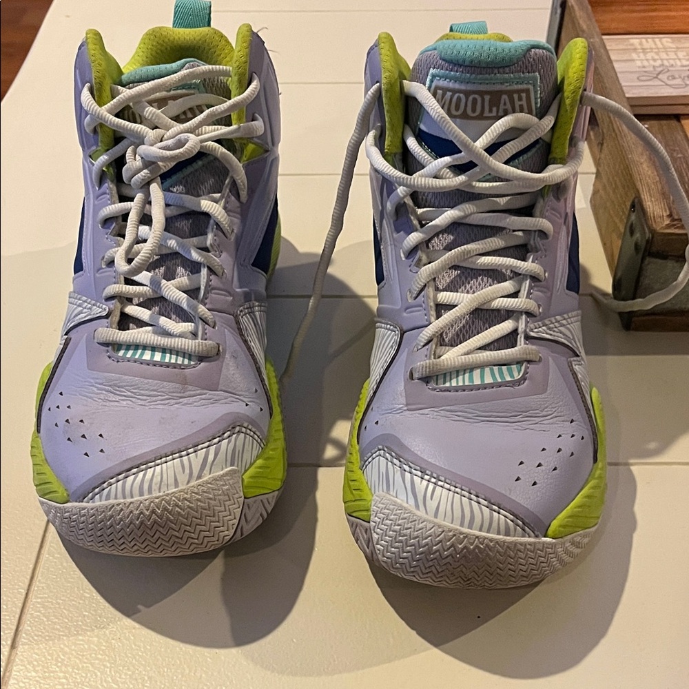 Kids High-Top Sneakers - Light Purple and Lime